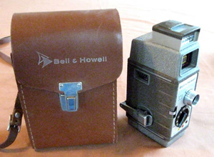 bell and howell 323 sun dial 8 mm vintage movie camera 1956