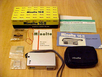 minolta 16-II, vintage 16 mm miniature camera 1960